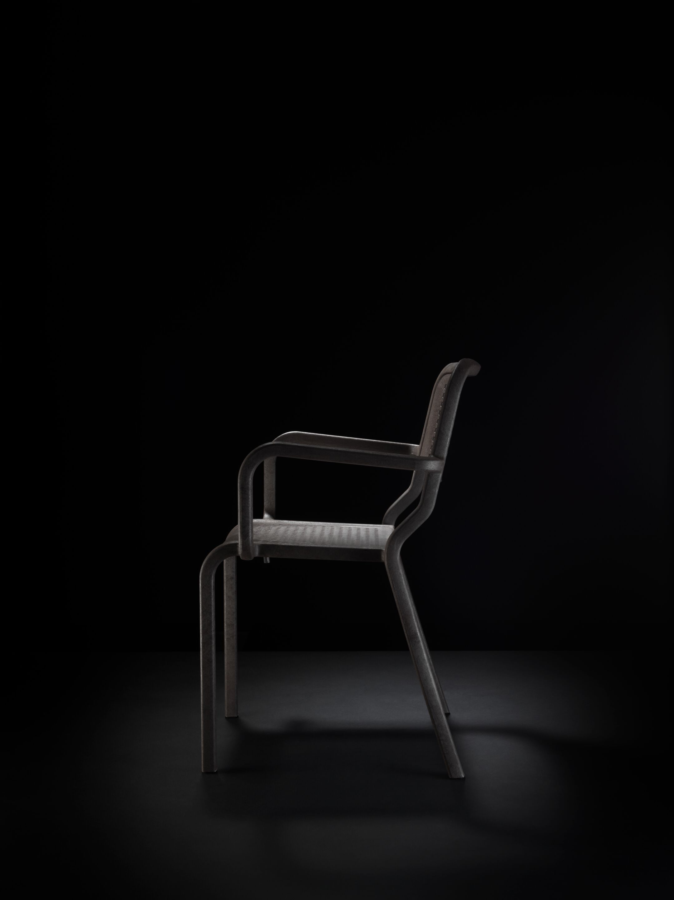 Стул из переработанного инженерного пластика с подлокотниками PF Stile ON THE ROAD CB ARCH-00105591 - Вид №4