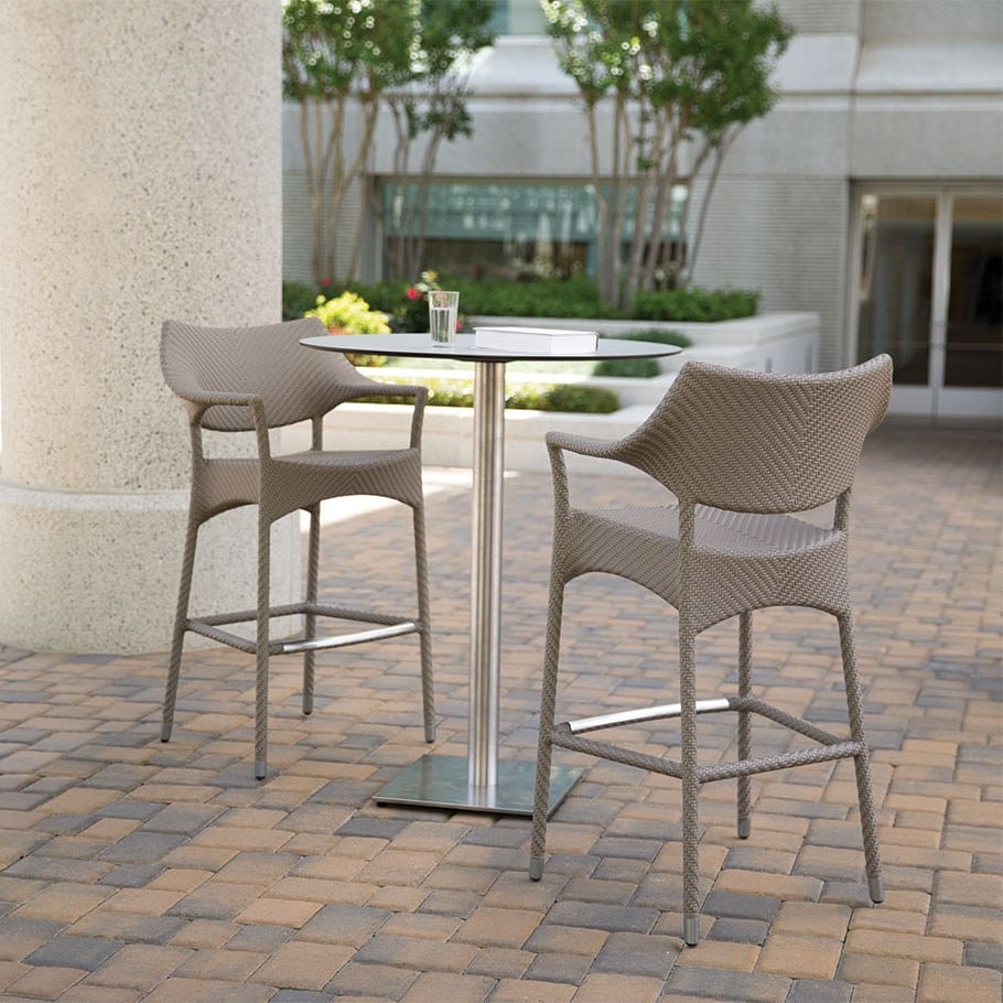 Табурет из JanusFiber® с подлокотниками JANUS et Cie Amari ARCH-00078532 - Вид №1