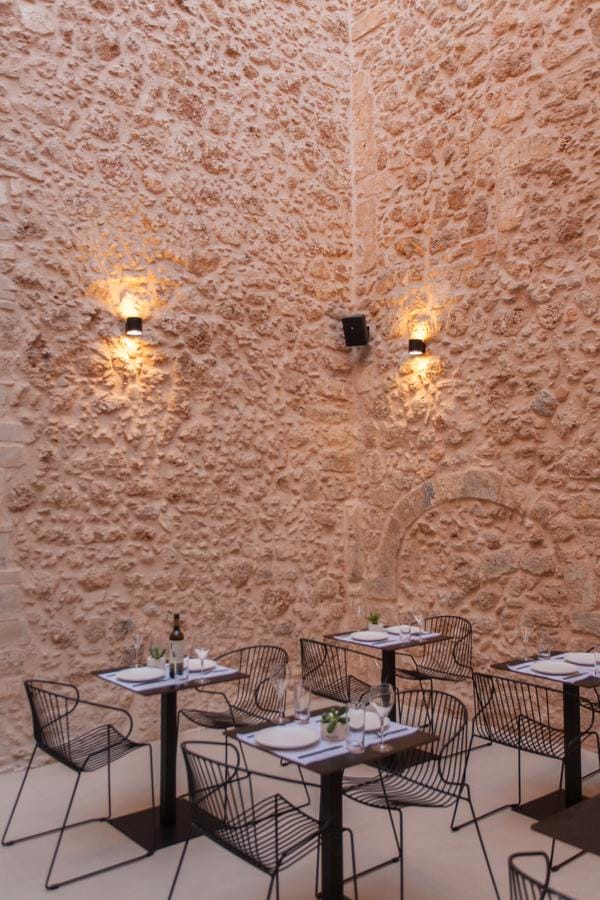 Штабелируемый стальной стул с подлокотниками iSimar Bolonia ARCH-00107047 - Вид №1