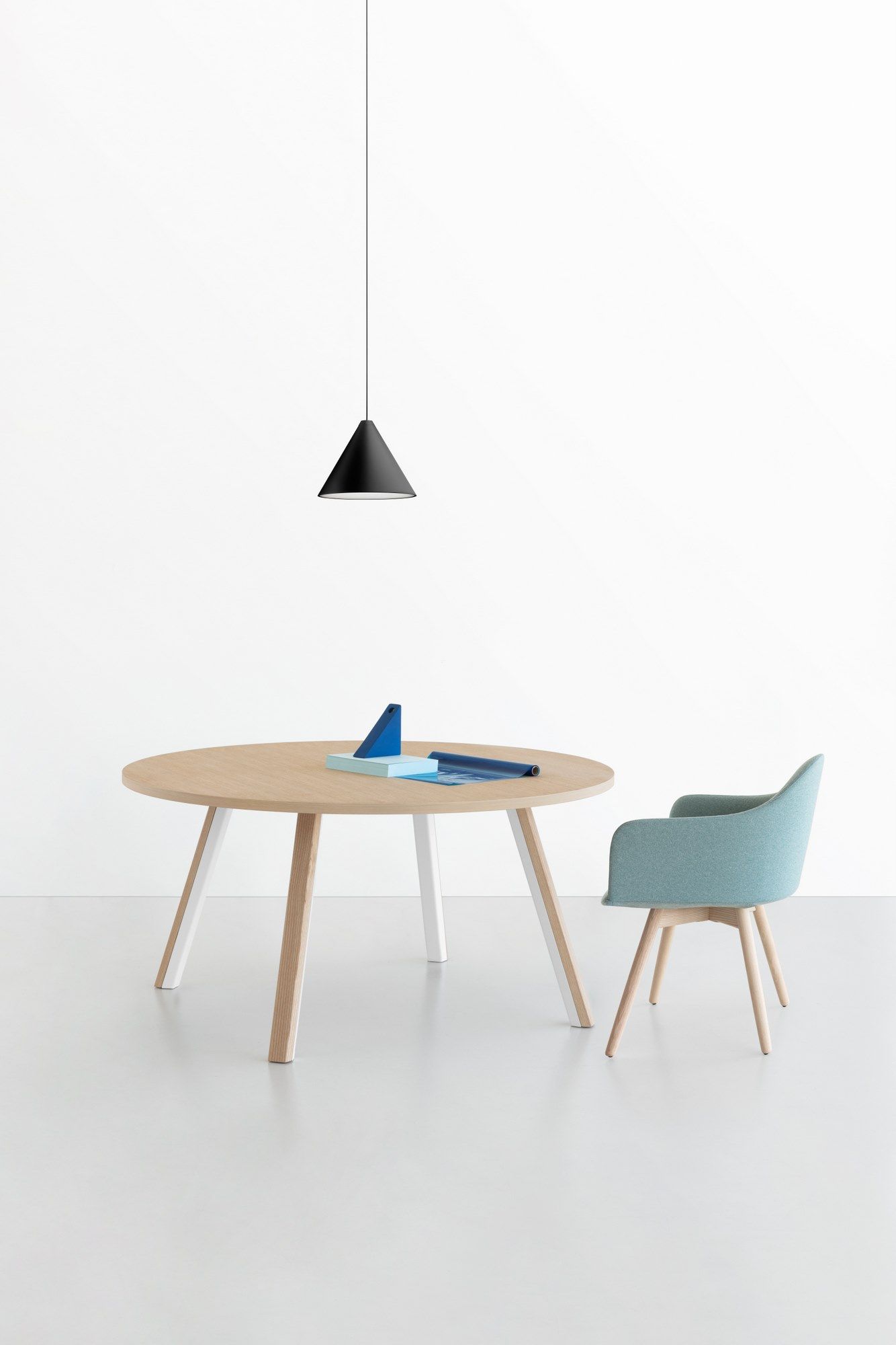 Круглый дубовый стол Lapalma ARCH-00092853