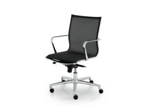 Кресло с откидывающейся спинкой с подлокотниками