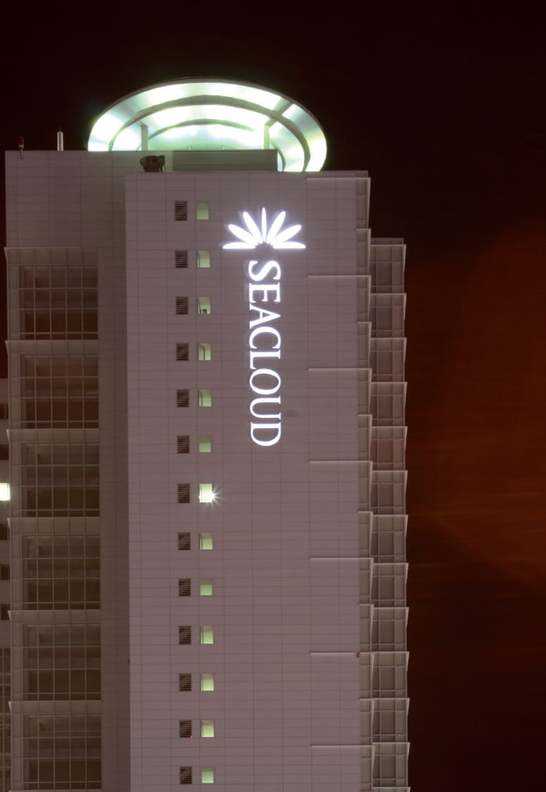 Листы для вывесок из поликарбоната Polyvantis твердый лист LEXAN™ ARCH-00122914 - Вид №6