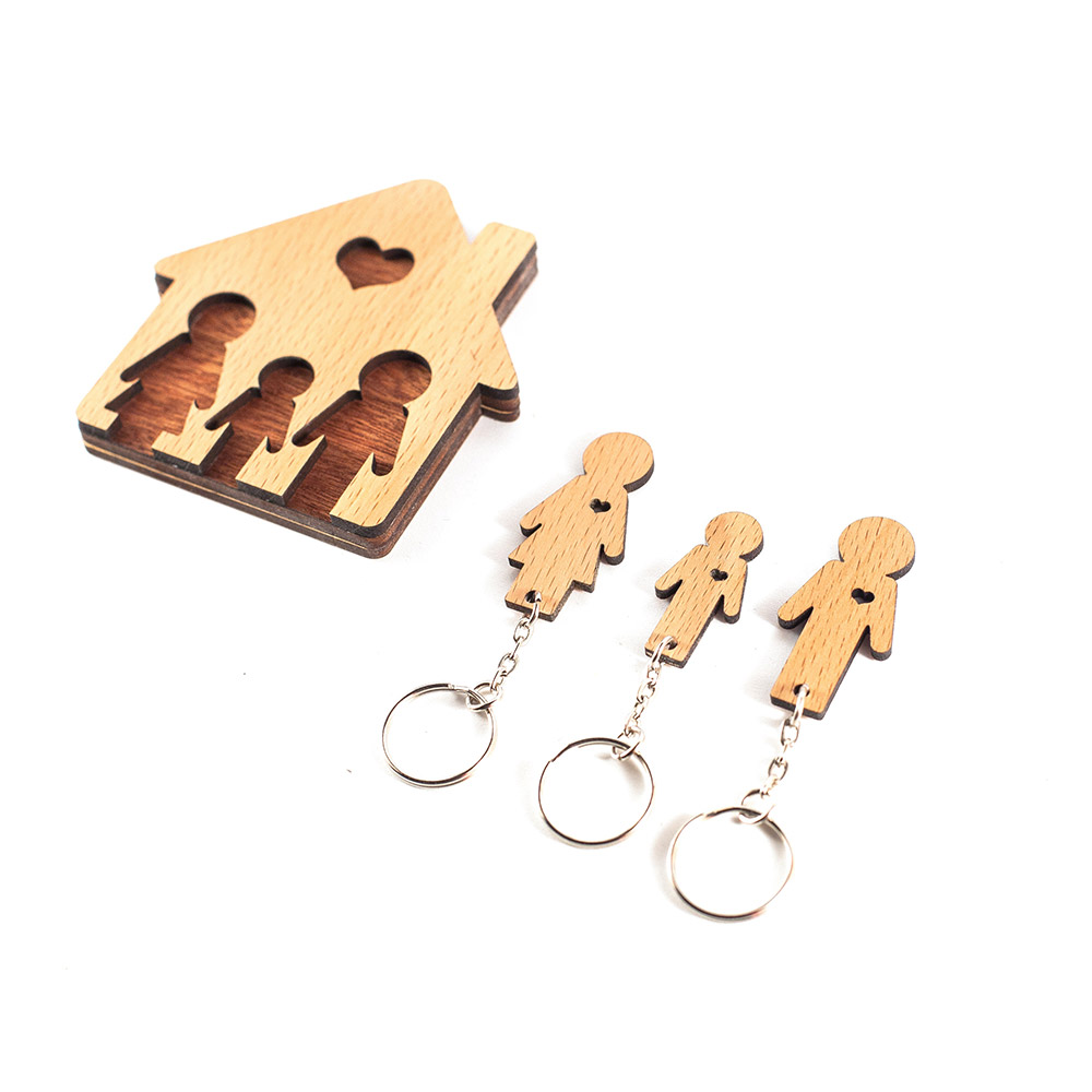 Ключница «Семья с сыном» MIMI  253333 Натуральное дерево  - Вид №1