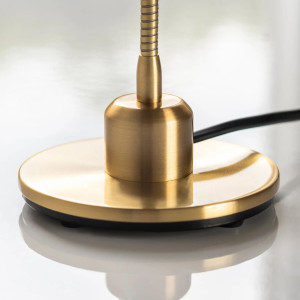 Светодиодная настольная лампа с гибкой рукояткой