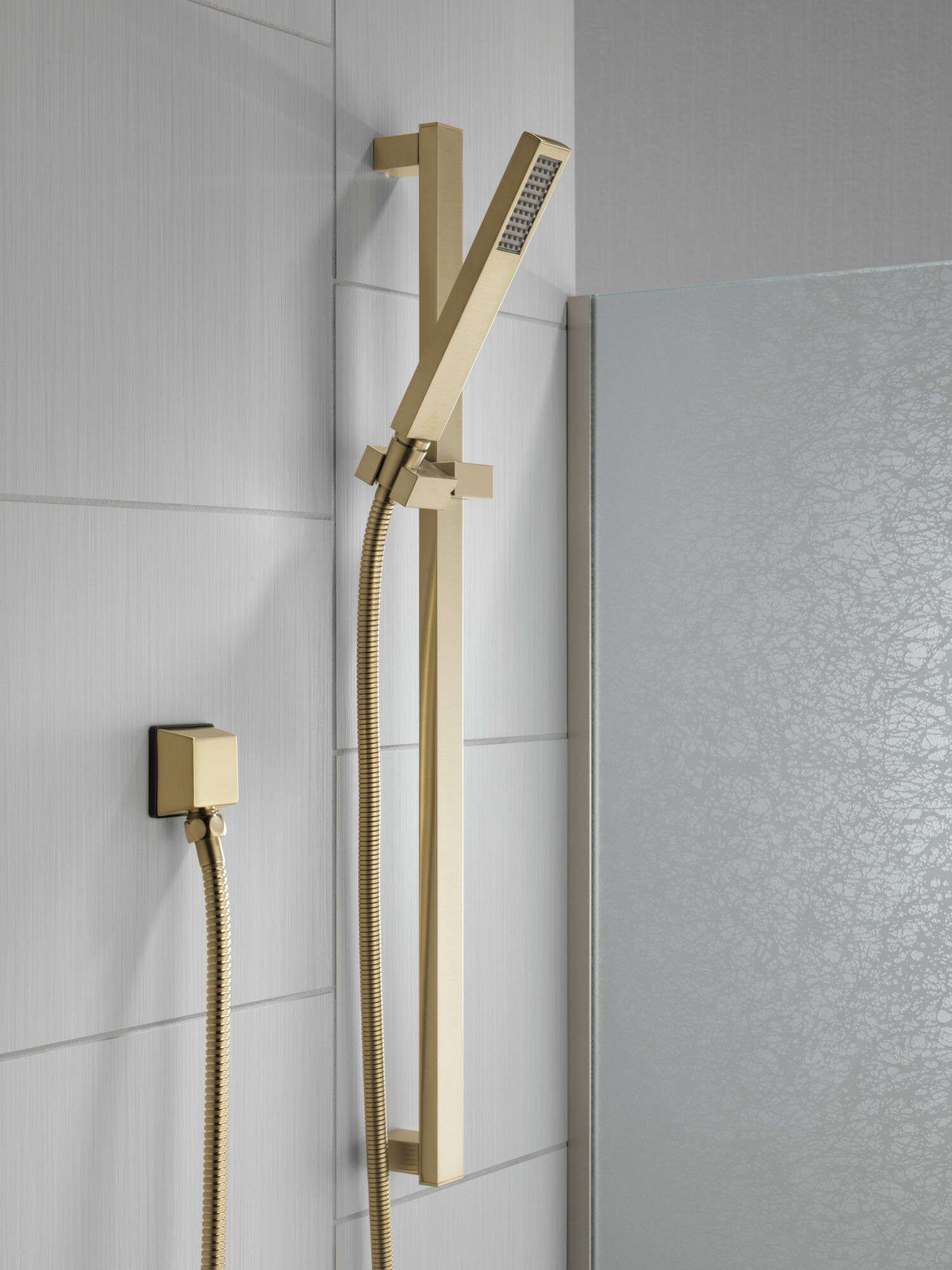 57530-CZ Ручной душ с раздвижной штангой премиум-класса Delta Faucet Vero Шампанское бронза - Вид №2