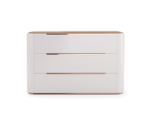 Деревянный комод