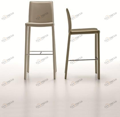 Midj Стул в современном стиле, обитый кожей, с подставкой для ног Nuvola sun-id-1436032