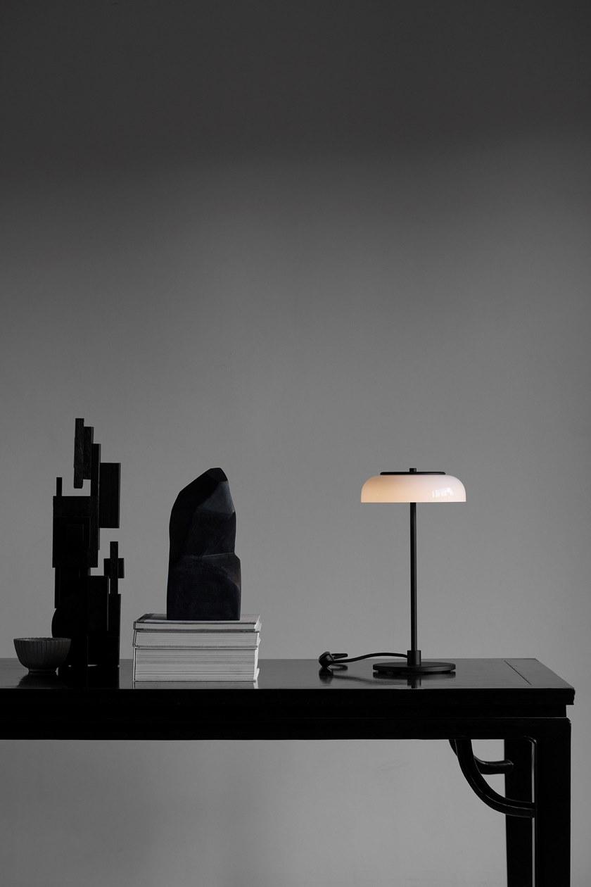 Nuura Настольная лампа из дутого стекла Blossi sun-id-1488512 - Вид №10