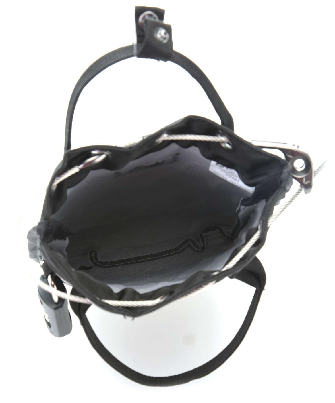 10481100 Сумка-сейф 10481 3L GII Portable Safe PacSafe Travelsafe  - Вид №1