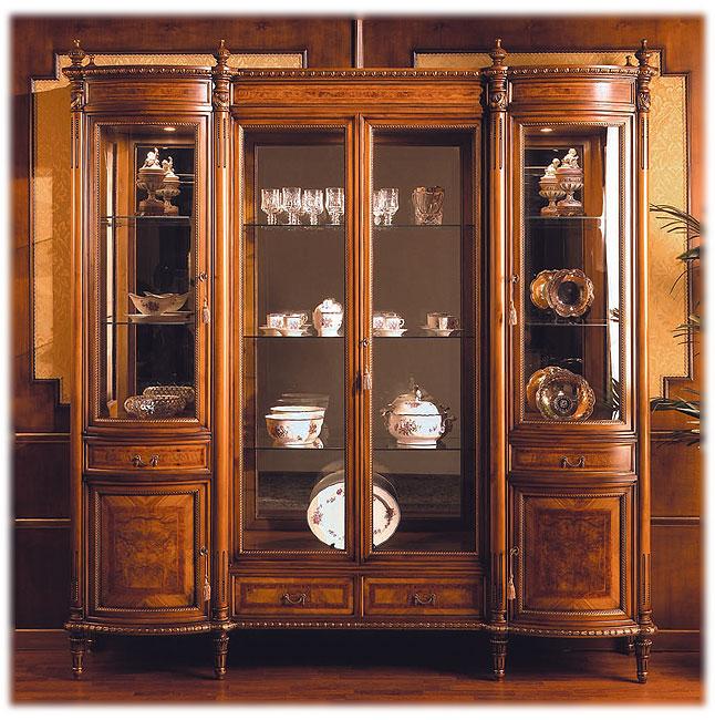 Витрина 104 FRATELLI RADICE 10050315015 