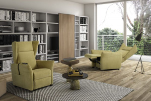 Кресло-Подъемник Lift-Relax 2 Motori  Spaziorelaxitalia  Leo