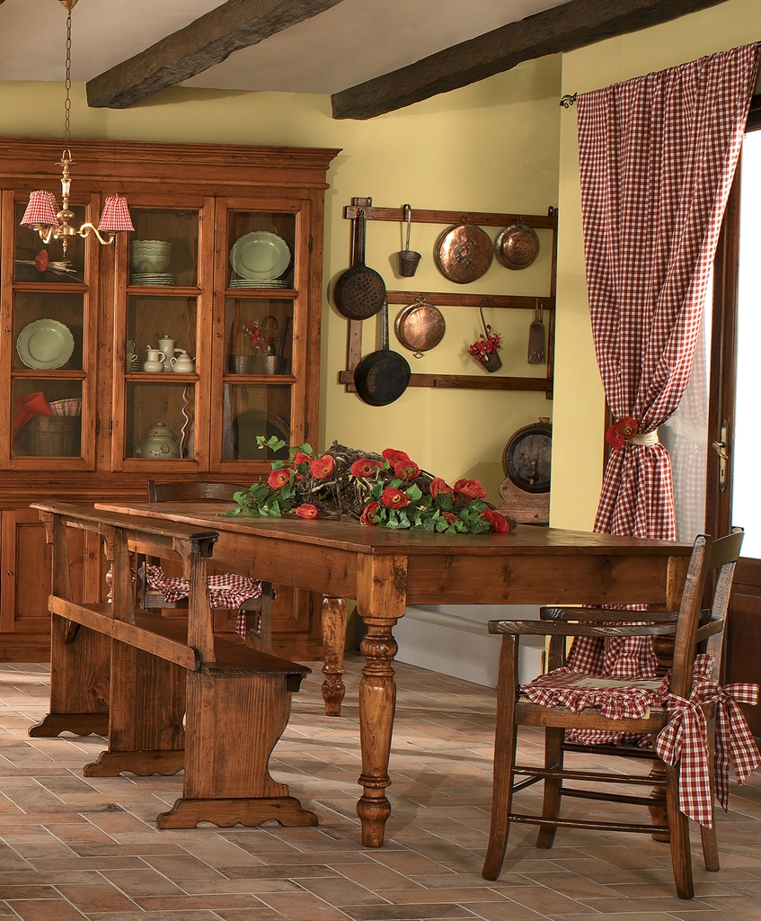 3464 Tifernoit Стол Campagnolo с выточенными ножками Soggiorno  - Вид №1