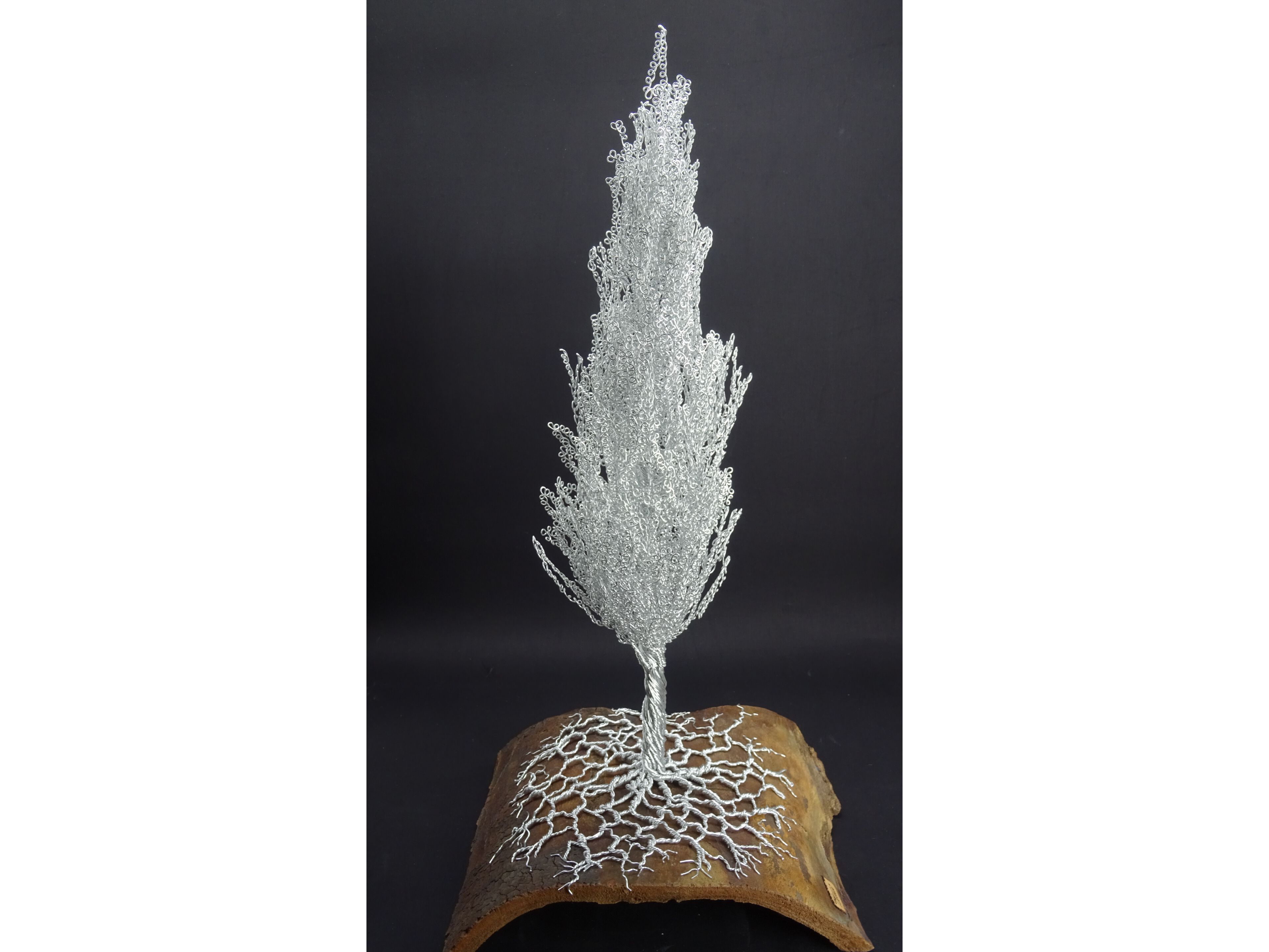 Скульптура из алюминия и оливкового дерева Mosche Bianche Zen Bonsai ARCH-00048925