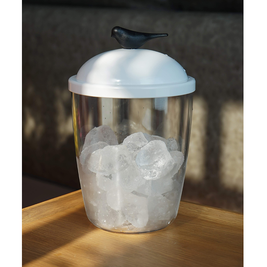 QL10302-WH-BK Емкость для льда sparrow, белая с черным Qualy  - Вид №1