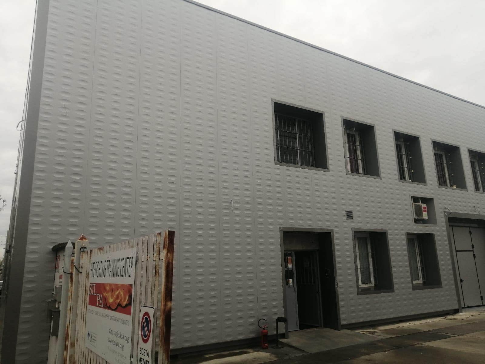 Изолированная металлическая панель для фасада ELCOM SYSTEM ТЕРМОПАРЕТЫ® ARCH-00151976 - Вид №32