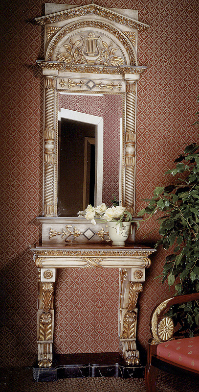 Консоль  BELLONI 2702 