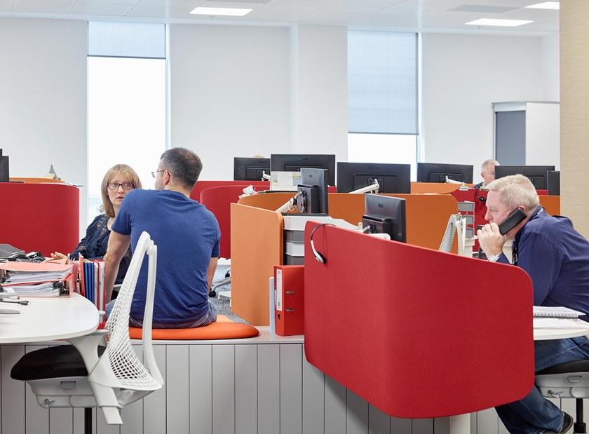 Herman Miller Модульный стол с регулируемой высотой и встроенной полкой Locale sun-id-1403367 - Вид №8