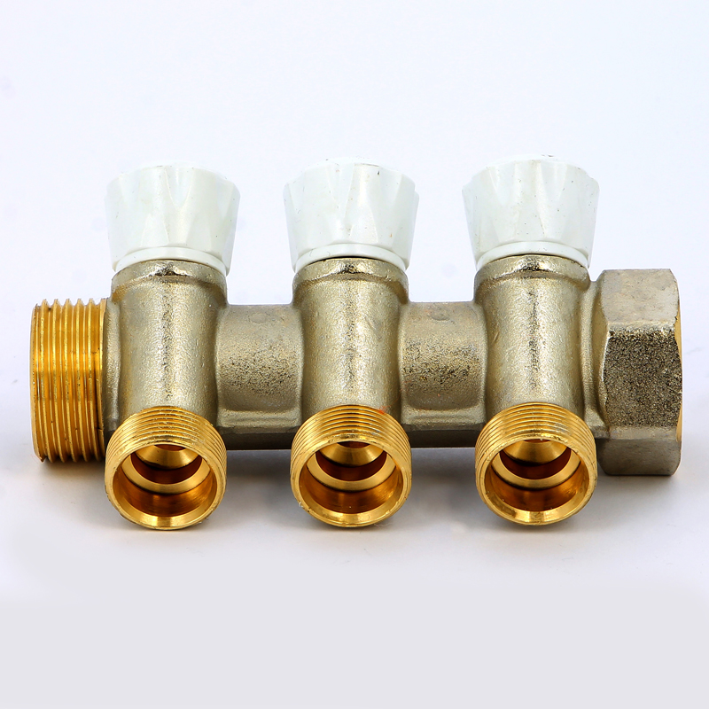 Коллектор НВ 1" с вентилями никелированный EMMETI 3 выхода М24х19 36мм 01307285