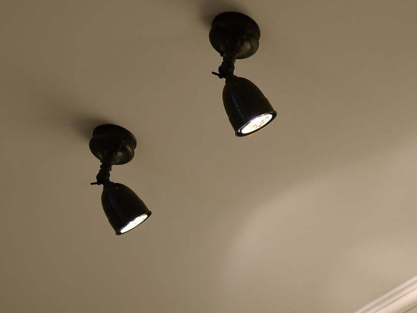 Регулируемый потолочный латунный светодиодный прожектор Authentage Lighting Poire ARCH-00149838 - Вид №1