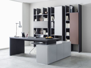 Книжный магазин в дневное время