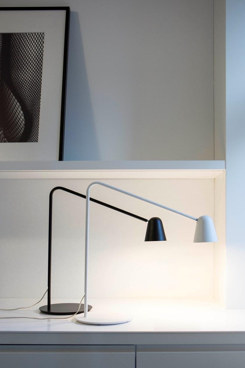 Formagenda Регулируемая светодиодная настольная лампа из стали Chaplin sun-id-1440746 - Вид №9