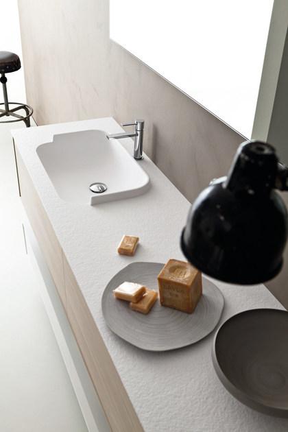 NOVELLO Подвесная тумба под умывальник из hpl с зеркалом Libera 3d sun-id-1431551 - Вид №1