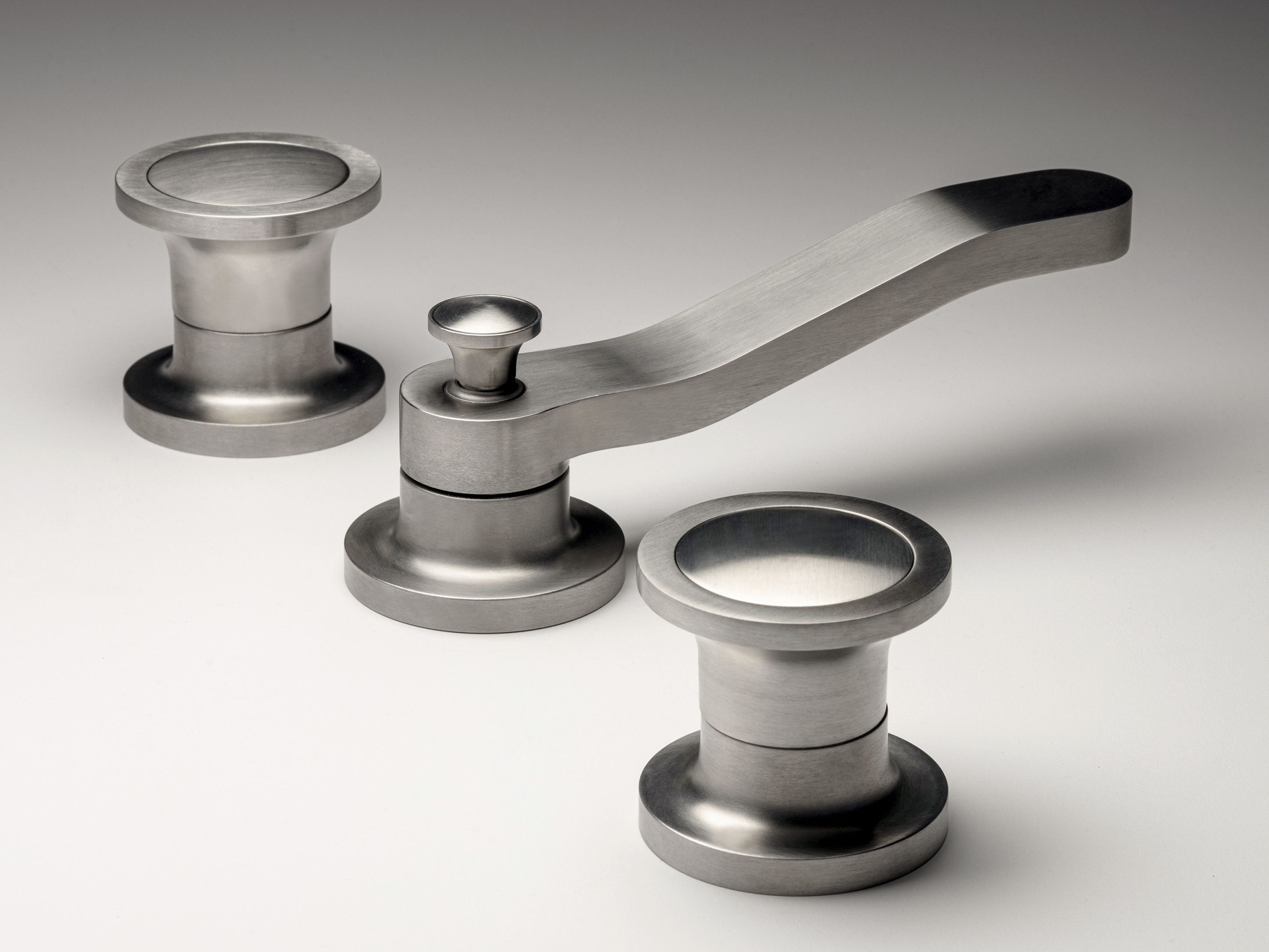 Смеситель для раковины с поворотным горлышком Zazzeri JK21 ARCH-00050976