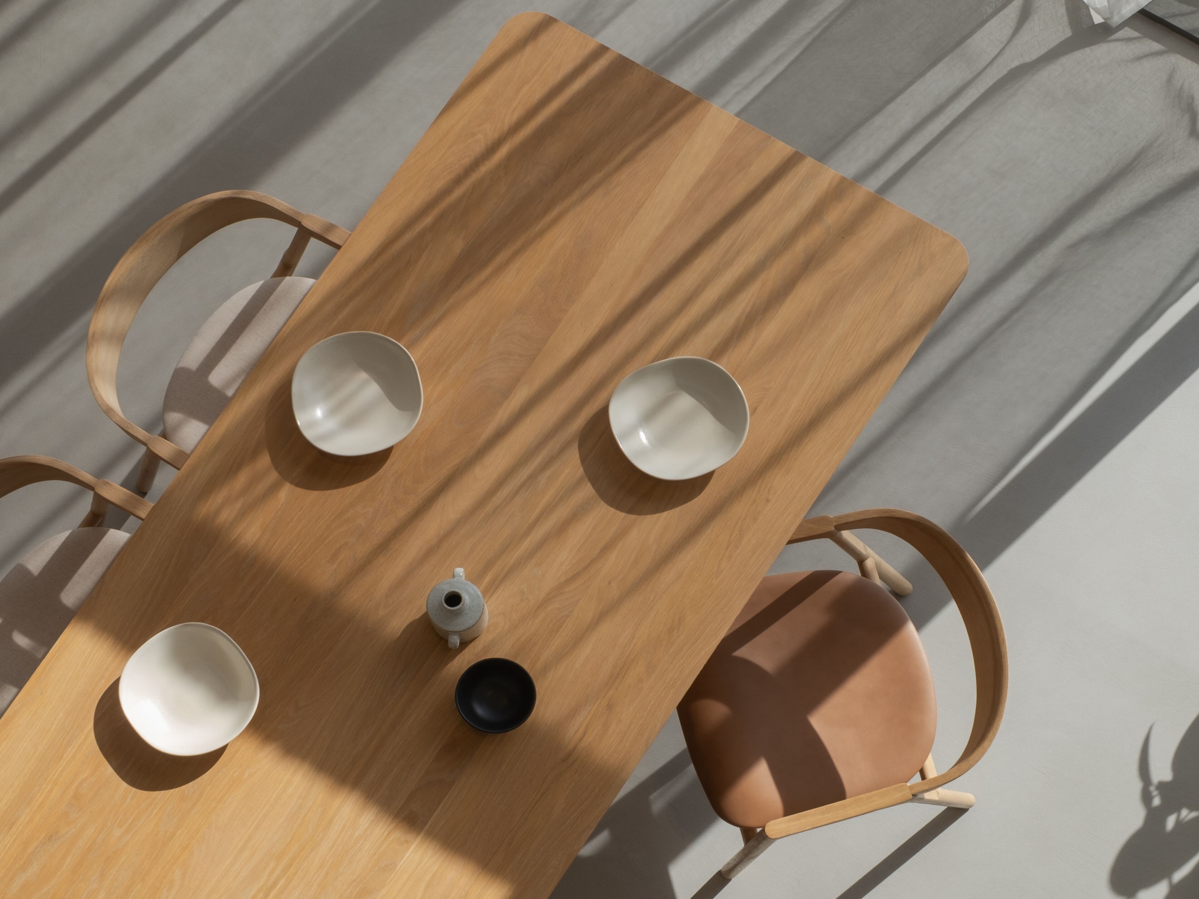 Прямоугольный обеденный стол из дуба Gazzda TINK ARCH-00130251 - Вид №6