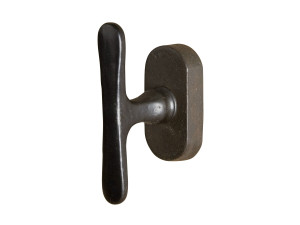 Железная оконная ручка