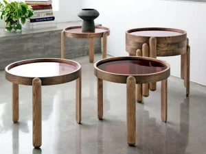 Porada Штабелируемый круглый стол из ясеня Eighteen