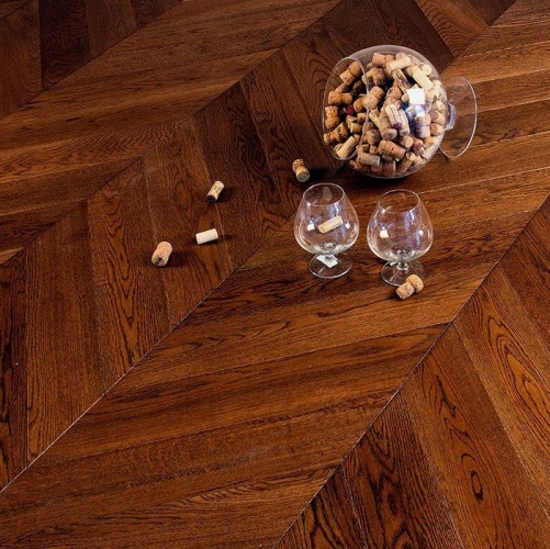 Паркет Ёлка Marco Ferutti Louvre Коньяк Дуб Любая на выбор (Гладкая) 585х125 мм 2600700101 - Вид №1