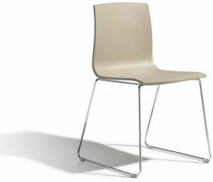 SCAB DESIGN Штабелируемый стул на салазках из технополимера Alice