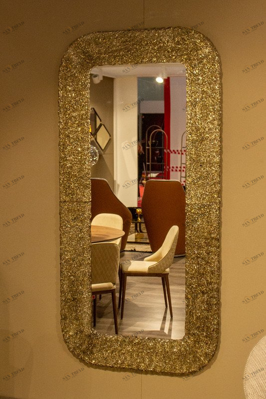 Зеркало настенное золотое Macrabe Modern TONIN CASA MODERN 00-3981608 Золото