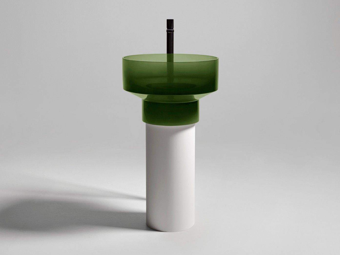 Круглая отдельно стоящая раковина из Cristalmood® и Colormood Antoniolupi Borghi ARCH-00108197