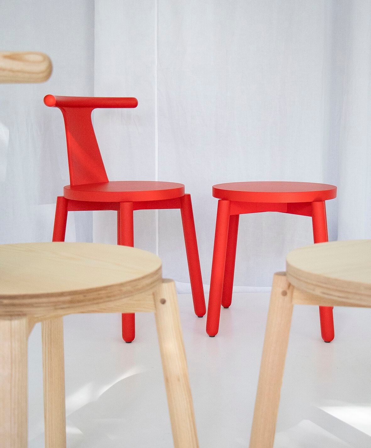 Низкий табурет из ясеня Branca Lisboa Viva ARCH-00118522 - Вид №2