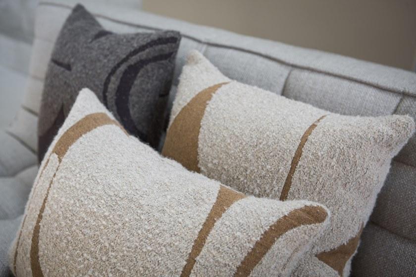 Ethnicraft Прямоугольная подушка из ткани Refined layers 21032/21033 - Вид №11