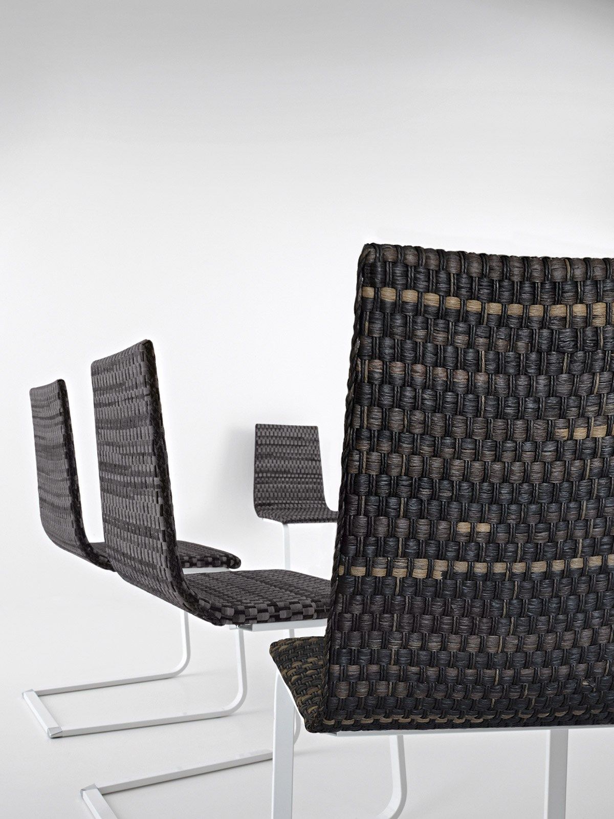 Мягкий консольный стул из искусственной кожи Pointhouse SCHWINGER ARCH-00056959 - Вид №4