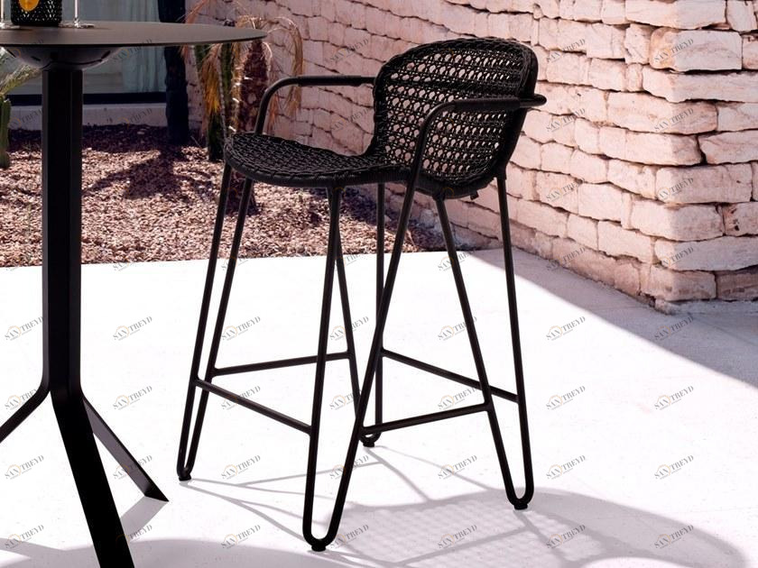 Joli Высокий штабелируемый алюминиевый табурет с подлокотниками Fizz sun-id-1490591