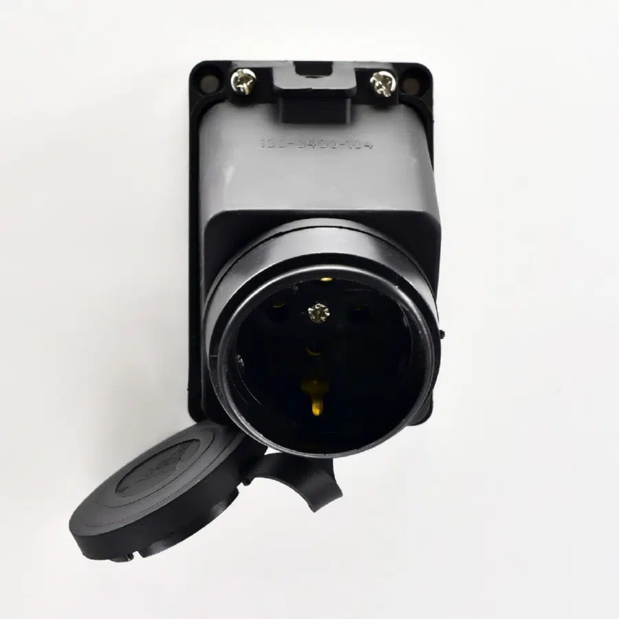 Розетка наружной установки накл. с заглушкой 2Р+РЕ 1х16А 220-240V черный LEZARD 106-0400-0104 - Вид №6