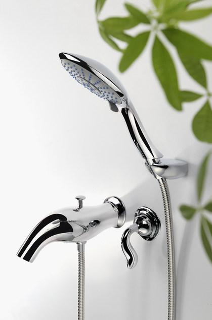 JUSTIME Настенный однорычажный смеситель для ванны из хромированной латуни с ручным душем Ether 6781-x4-81cp - Вид №3