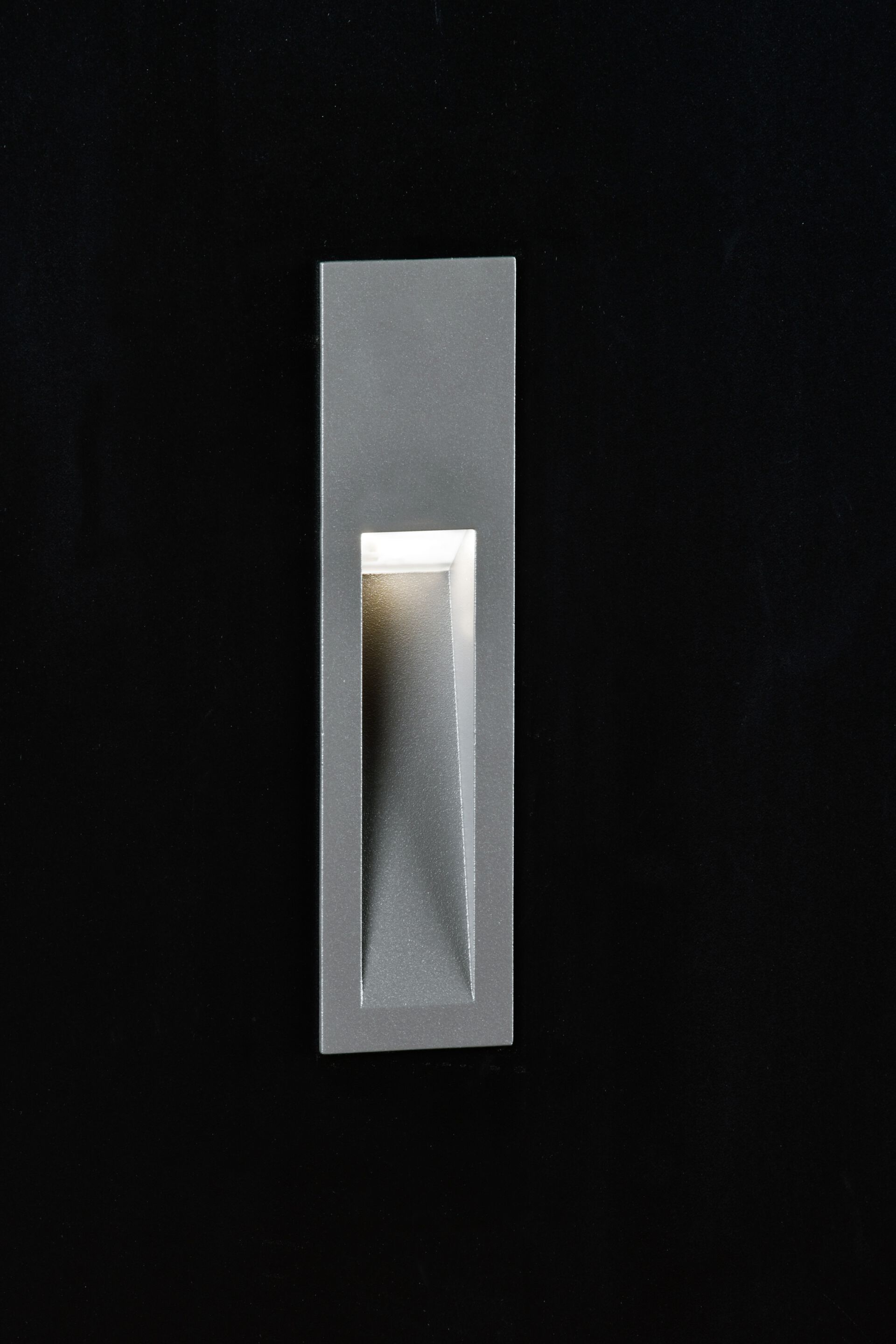 Открытый алюминиевый светодиодный настенный светильник PERFORMANCE iN LIGHTING Insert+ ARCH-00153095 - Вид №3
