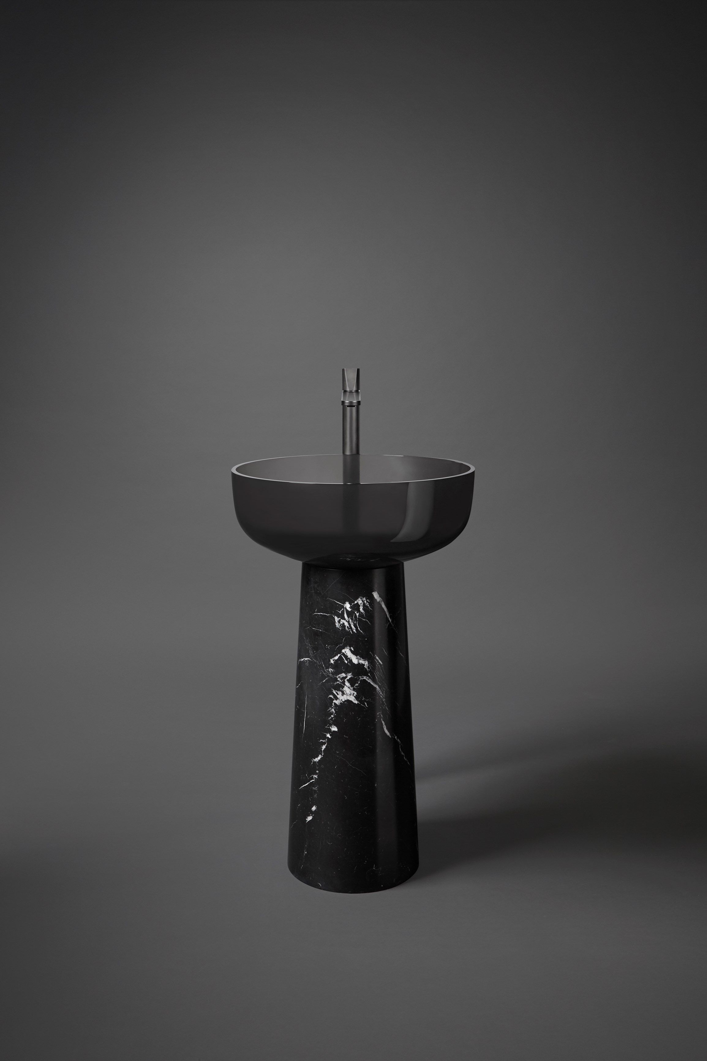 Круглый отдельно стоящий умывальник из черного мрамора Marquina Antoniolupi ALBUME10 + ALBUME21 ARCH-00047857 - Вид №7