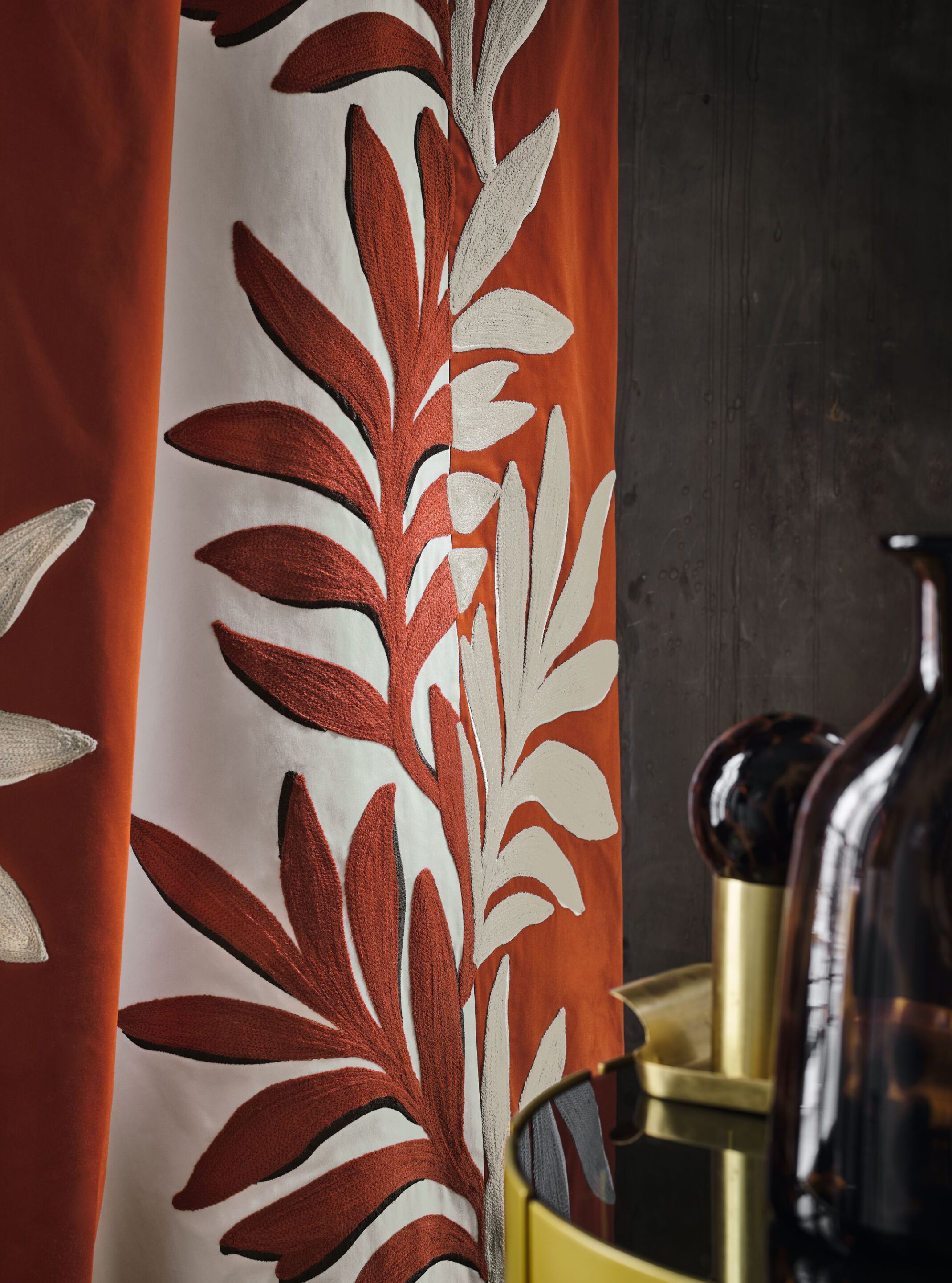 Хлопчатобумажная ткань с вышивкой Casamance Defile ARCH-00030612 - Вид №2