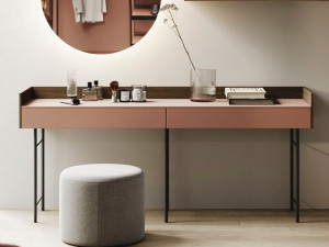 Деревянный туалетный столик / письменный стол