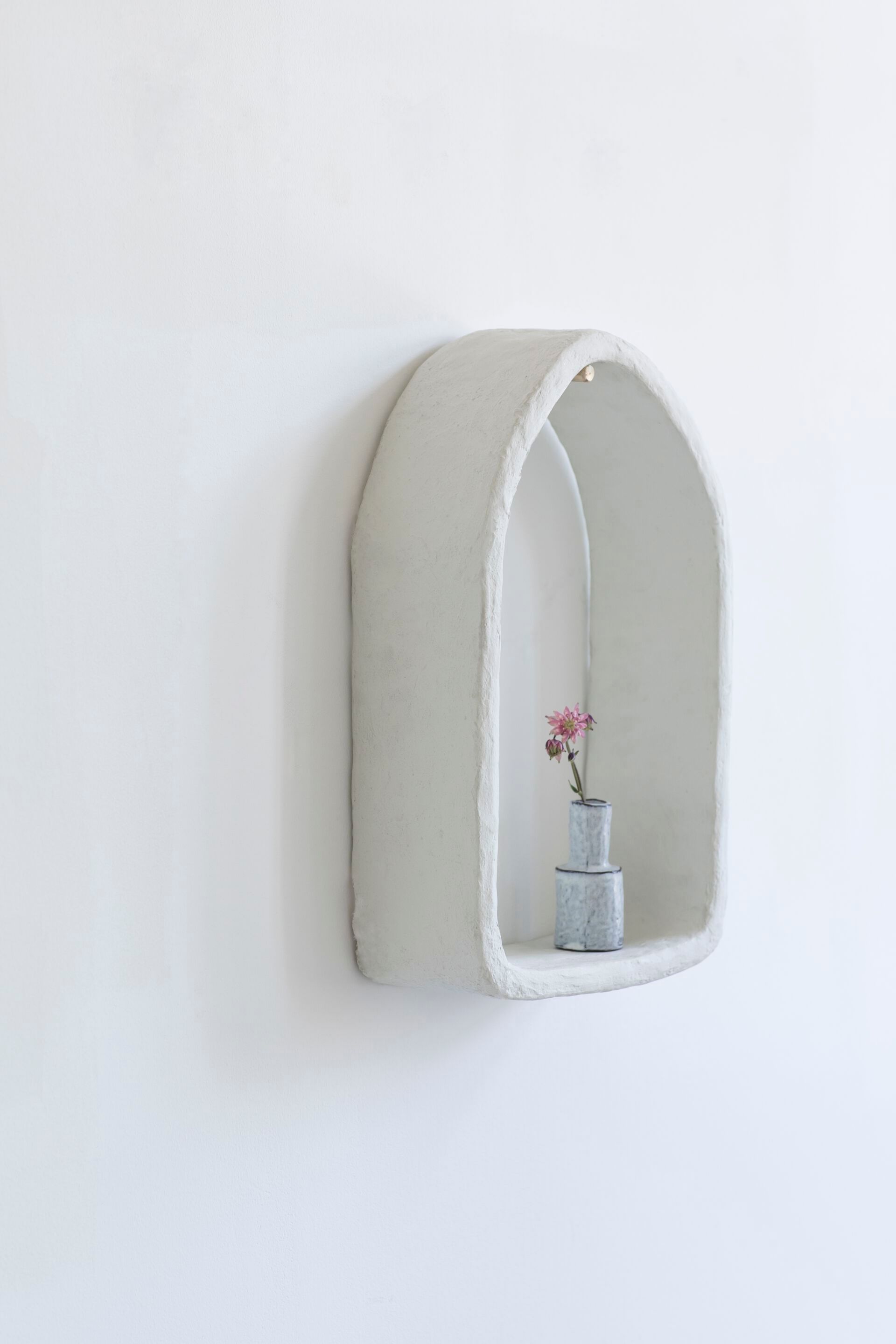 Настенная ниша из пестой бумаги Serax Earth interior accessories ARCH-00009142 - Вид №2