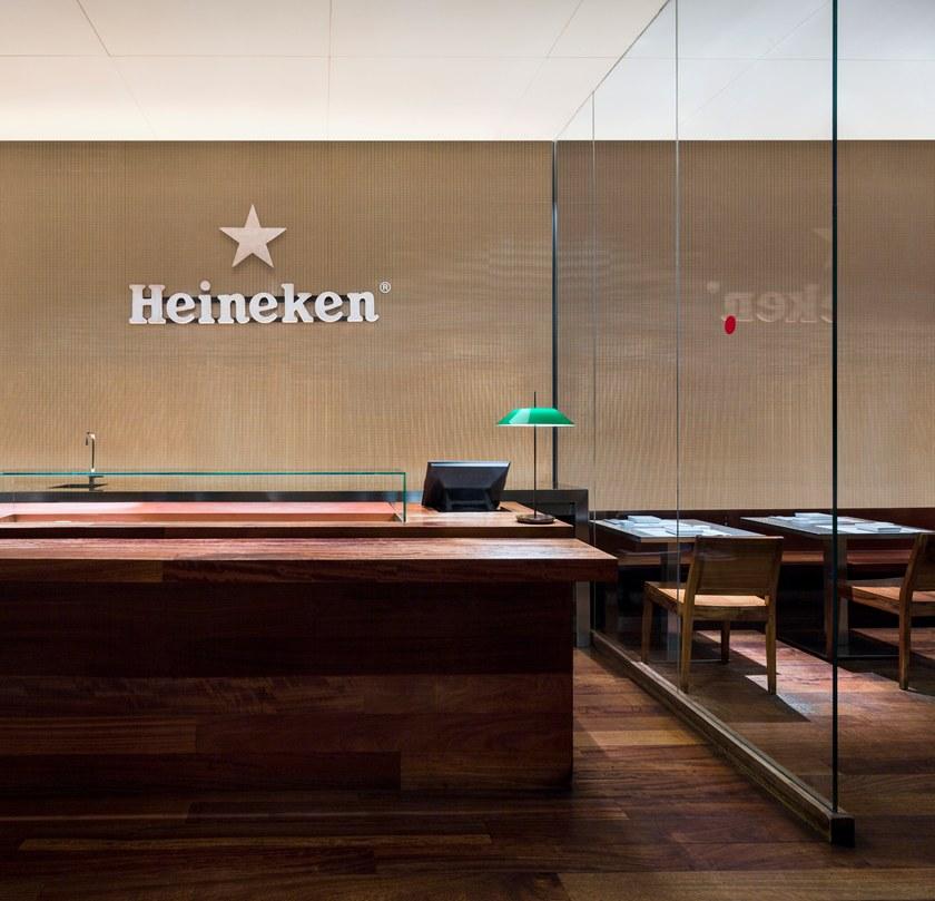 Vibia Настольная светодиодная лампа с диммером Mayfair 5500 - Вид №1