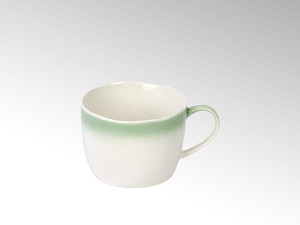 Фарфоровая чайная чашка