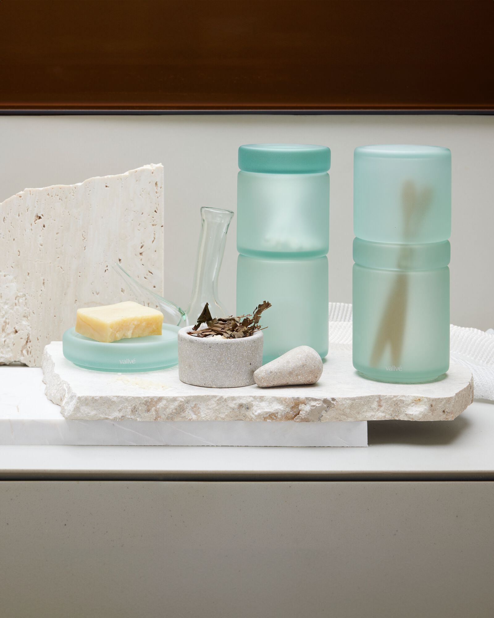 Держатель для хлопковых палочек из смолы с крышкой Vallvé LUNA ARCH-00126859 - Вид №13