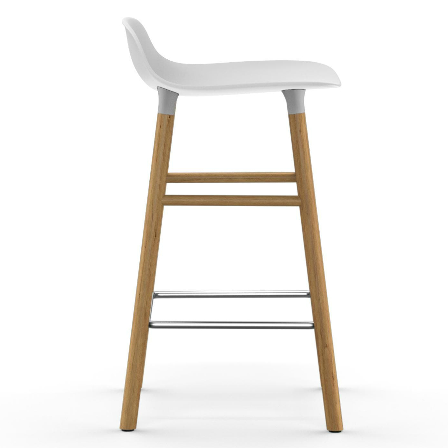 Барный стул Form с ножками из дуба 65 см, белый Normann Copenhagen 602780 - Вид №4