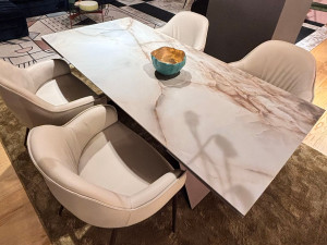 Прямоугольный керамический стол